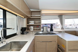 Lagoon 46 „SHIP HAPPENS“ – fotka 20