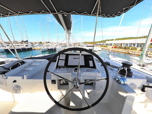 Lagoon 450 „OLIVER“ – fotka 27