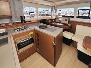 Lagoon 450 „OLIVER“ – fotka 14