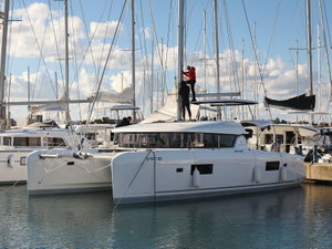Lagoon 42 „REA“ – fotka 1