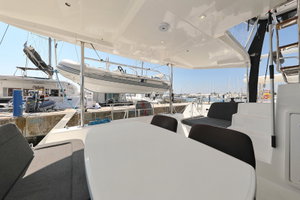 Lagoon 42 „ROYAL SALUTE“ – fotka 32