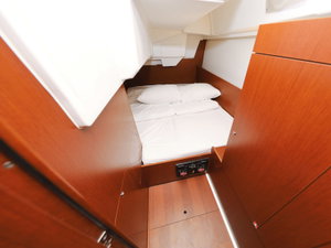 Oceanis 35.1