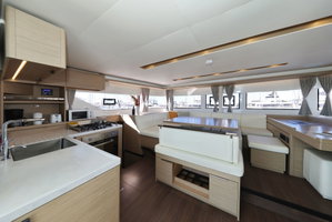 Lagoon 51 „APOLON“ – fotka 24