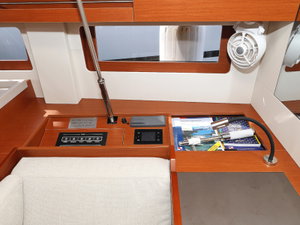 Oceanis 51.1 „GREY GOOSE“ – fotka 75