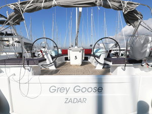 Oceanis 51.1 „GREY GOOSE“ – fotka 33