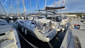 Oceanis 51.1 „GREY GOOSE“ – fotka 19