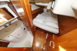Sun Odyssey 45
