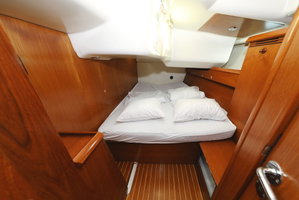 Sun Odyssey 45