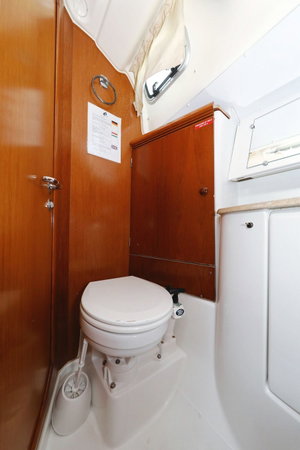Sun Odyssey 45