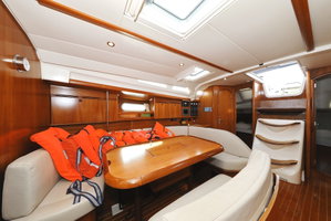Sun Odyssey 45