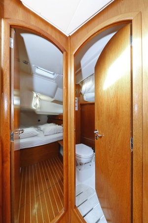 Sun Odyssey 45