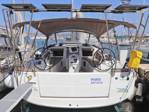 Sun Odyssey 410 „Paris“ – fotka 1