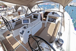 Sun Odyssey 410 „Paris“ – fotka 3