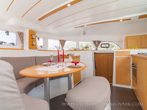Lagoon 380 „Gratia“ – fotka 12