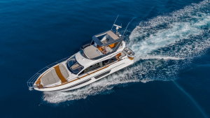 Azimut 53 Fly „White“ – fotka 4
