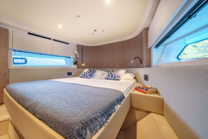 Azimut 53 Fly „White“ – fotka 33