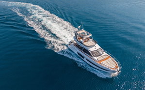 Azimut 53 Fly „White“ – fotka 3
