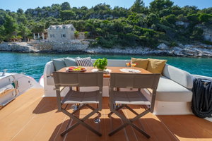 Azimut 53 Fly „White“ – fotka 17