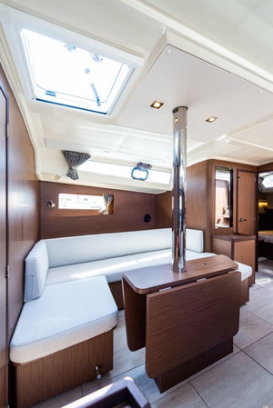 Oceanis 41.1 „Argyroula“ – fotka 4