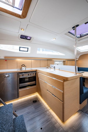 Elan 45 „Helen“ – fotka 14