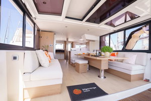 Bali 4.8 „The Big Orange Boat“ – fotka 17