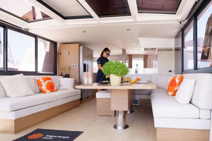 Bali 4.8 „The Big Orange Boat“ – fotka 21