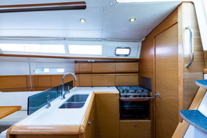 Sun odyssey 379 „Amor Fati“ – fotka 8