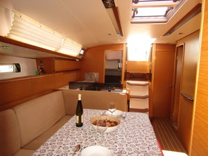 Sun Odyssey 439 „Mira“ – fotka 3