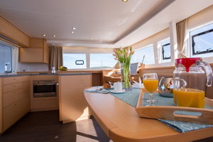 Lagoon 450 Flybridge „BRIGHT MOON“ – fotka 3