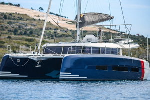 Dufour 48 Catamaran „NOX“ – fotka 1