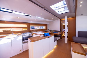 First 53 „Silhuette“ – fotka 26