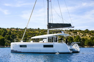 Lagoon 40 „Bahia Real“ – fotka 4