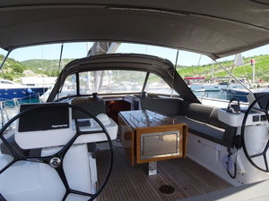 Dufour 520 GL „ZEPHYRUS“ – fotka 8