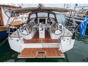 Sun Odyssey 410 „Elcano“ – fotka 1