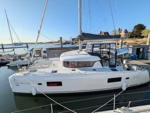 Lagoon 42 „Zannannan“ – fotka 1