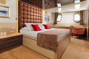Motoryacht „Queen Eleganza“ – fotka 34
