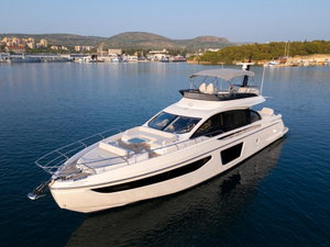 Azimut S7 „Felicita“ – fotka 1