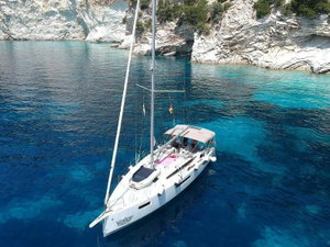 Sun Odyssey 410 „Chimera“ – fotka 1
