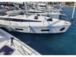 Bavaria C42 „Silver VII“ – fotka 3