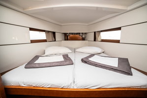 Oceanis 38.1 „Rania“ – fotka 12