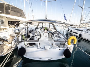 Oceanis 38.1 „Rania“ – fotka 1