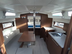 Oceanis 38.1 „The Boss“ – fotka 9