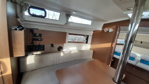 Oceanis 38.1 „The Boss“ – fotka 3
