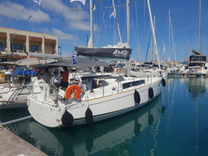 Oceanis 38.1 „The Boss“ – fotka 1