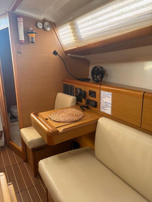 Sun Odyssey 33i