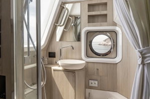 Azimut Magellano 60 „Amparito XIII“ – fotka 15