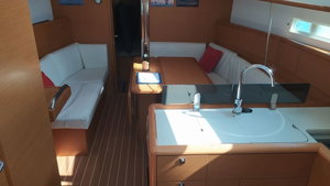 Sun odyssey 379 „Glazdo“ – fotka 4