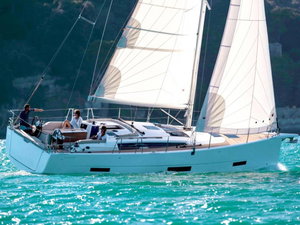 Dufour 390 GL „INO“ – fotka 1