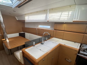 Sun odyssey 379 „OYSTER SHELL“ – fotka 14