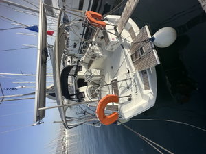 Sun odyssey 379 „OYSTER SHELL“ – fotka 12